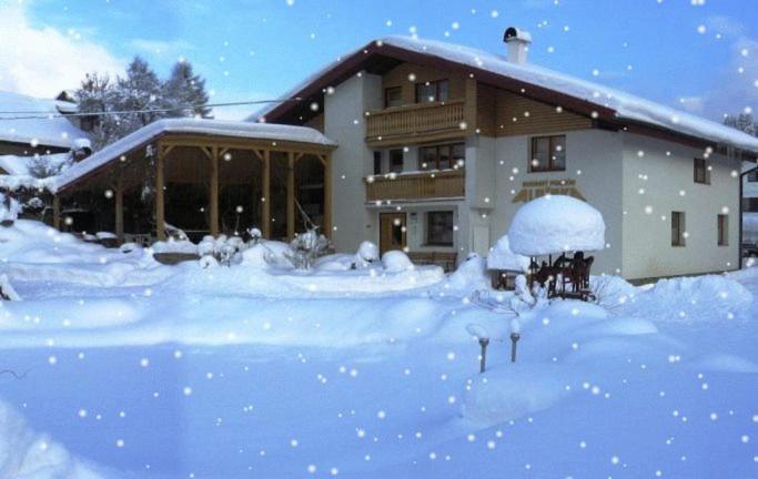 Rodinne Apartmany Alpinka Ошчадница Екстериор снимка